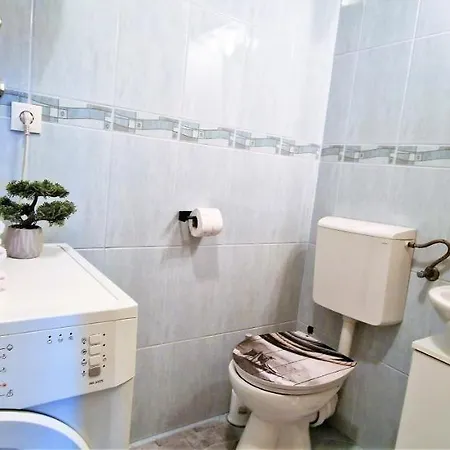 Conte Apartment