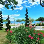 Conte Apartment *